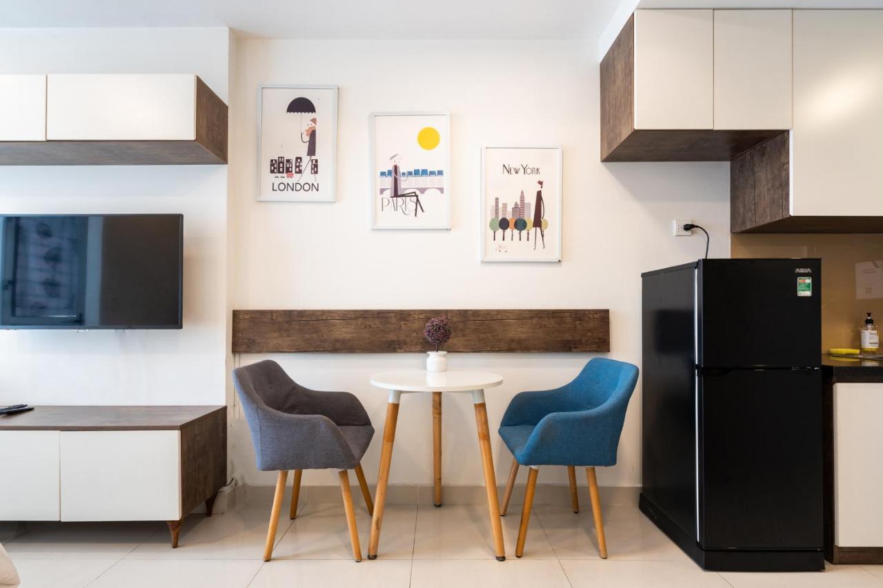 Harry'Home-River Gate- Swimming Pool- Free Pickup 5 Night Or More 호치민 외부 사진