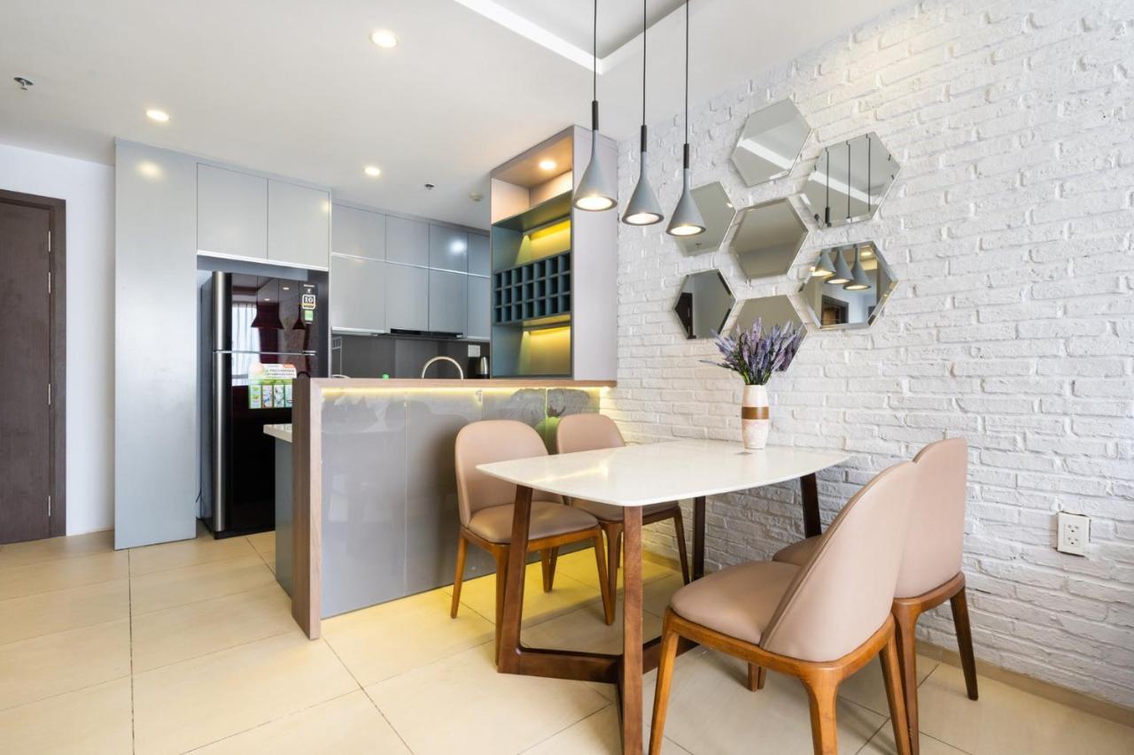 Harry'Home-River Gate- Swimming Pool- Free Pickup 5 Night Or More 호치민 외부 사진